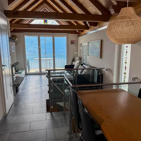 Panorama Mit Balkon & Seesicht Apartman *