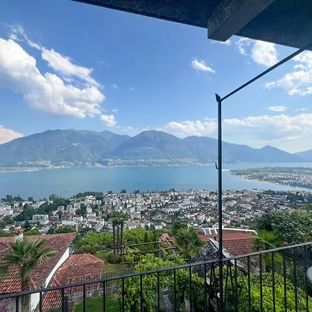Panorama Mit Balkon & Seesicht Apartman *